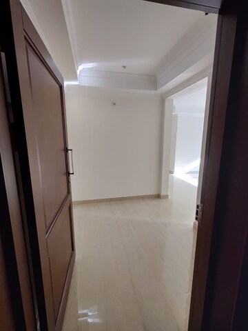 Room in 2 BHK Apartment at Uber Paxina, Jayanagar – for Sale