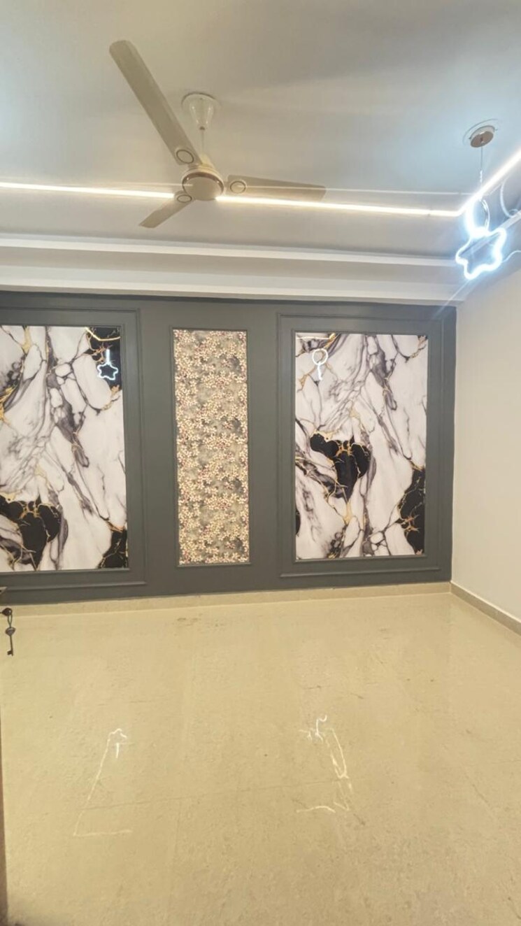 Room, dlf ankur vihar 3 Bedroom 900 Sq.Ft. Builder Floor In Dlf Ankur Vihar Ghaziabad 8966805