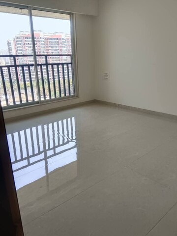 Room in 1 BHK Apartment at Mahavir Kanti Avenue, Nalasopara East – for Rent