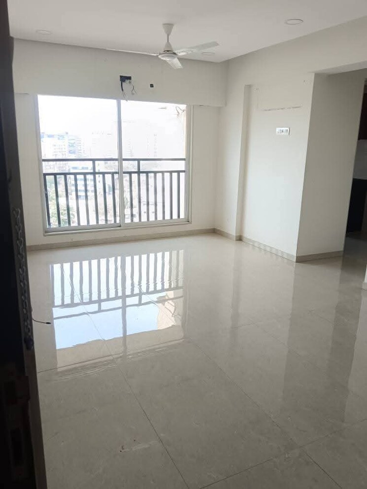 Room, sai-crystal-empire 1 Bedroom 650 Sq.Ft. Apartment In Nalasopara East Palghar 8966822