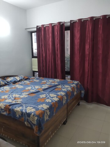 Bedroom in 2 BHK Apartment at OP Floridaa, Sector 82 – for Rent