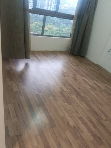 Room in 2 BHK Apartment at Agarwal Residency CHS, Nalasopara East – for Rent