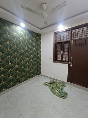 Bedroom in 1 BHK Builder Floor at Govindpuri – for Sale