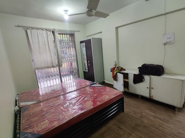 Bedroom in 3 BHK Apartment at Uttam Tower, Yerawada – for Rent