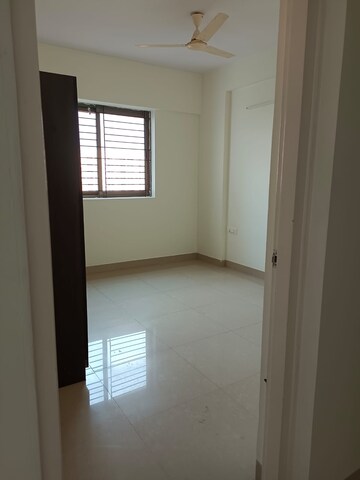 Room in 3 BHK Apartment at Ozone Urbana Aqua, Devanahalli – for Sale