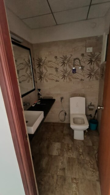 Bathroom in 1 BHK Apartment at Paramount Golfforeste, Zeta I Greater Noida – for Rent