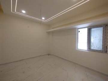Room in 2 BHK Apartment at Vaishnavi Houdini, Bandlaguda Jagir – for Sale