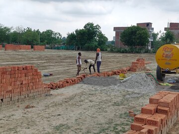Plot Area in  Plot at Gomti Nagar – for Sale