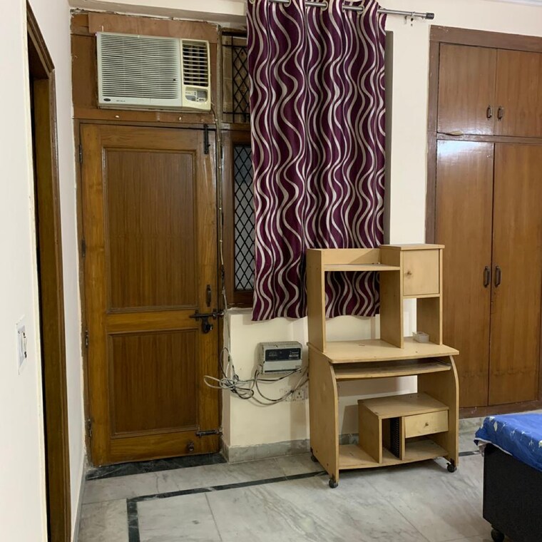 Living Room, godrej-woods  300 Sq.Mt. Plot In Sector 43 Noida 8966965