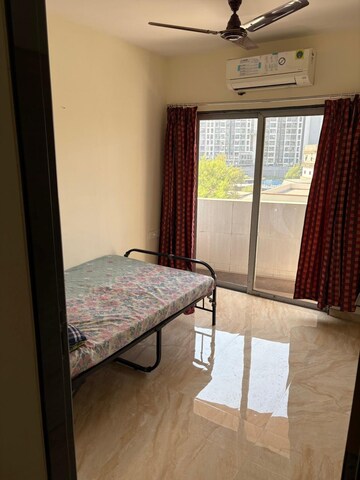 Bedroom in 2 BHK Apartment at Ana Avant Grade, Mira Road – for Rent