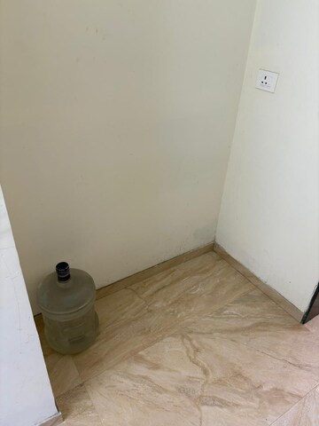Room in 2 BHK Apartment at Ana Avant Grade, Mira Road – for Rent