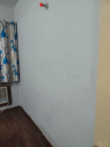 Furnished Amenities in 2 BHK Apartment at Paras Seasons, Sector 168 – for Rent