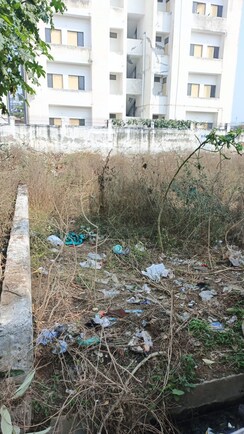 Plot For Sale in Dlf Ankur Vihar