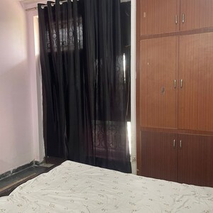 Room in 5 BHK Independent House at RWA Apartments Sector 39, Sector 39 – for Sale
