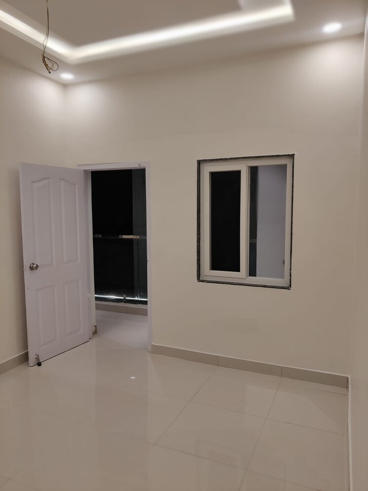 Room, karkhana 4 Bedroom 1500 Sq.Ft. Independent House In Karkhana Hyderabad 8966986