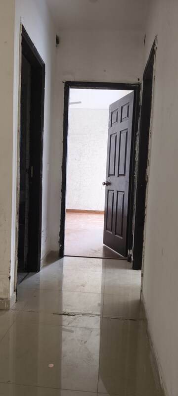 Building Lobby in 3.5 BHK Apartment at Prateek Grand Carnesia, Siddharth Vihar – for Rent