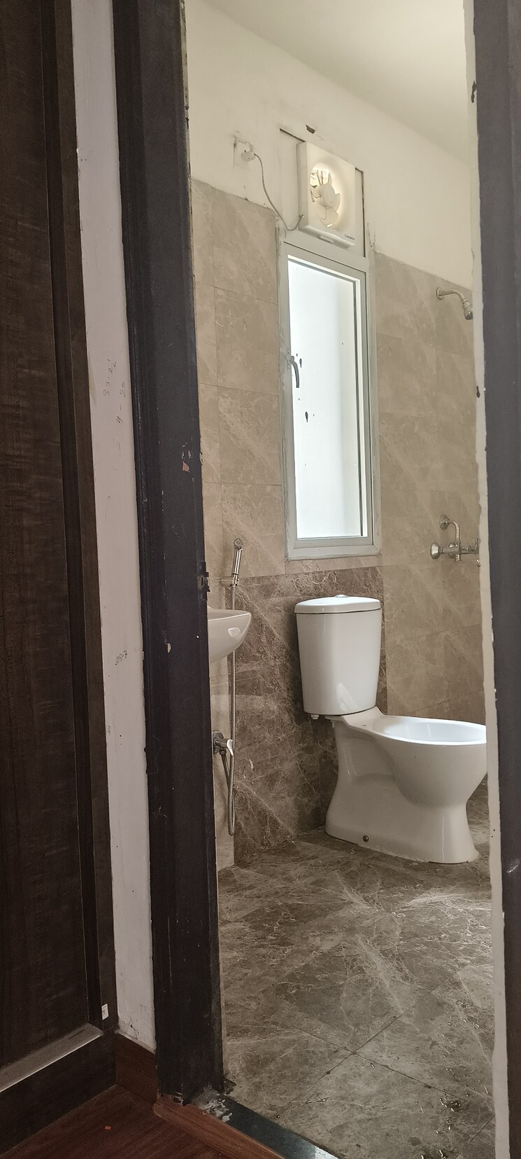 Bathroom, prateek-grand-carnesia 3.5 Bedroom 1272 Sq.Ft. Apartment In Siddharth Vihar Ghaziabad 8966999