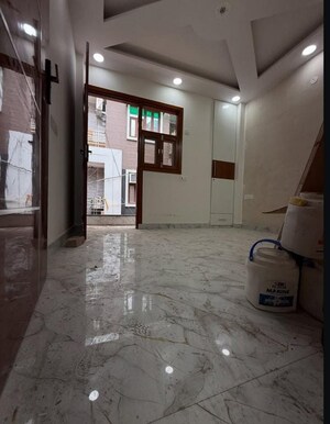 Building Lobby in 3 BHK Builder Floor at Sector 35 – for Sale