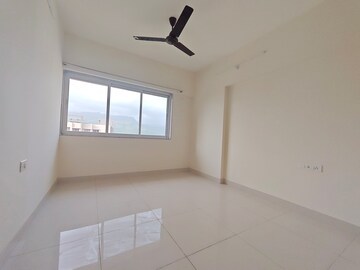 Room in 2 BHK Apartment at Old Panvel – for Rent