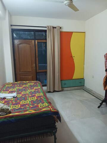 Bedroom in 3 BHK Apartment at Gail CGHS, Sector 56 – for Rent
