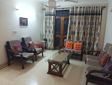 Living Room in 3 BHK Apartment at Gail CGHS, Sector 56 – for Rent