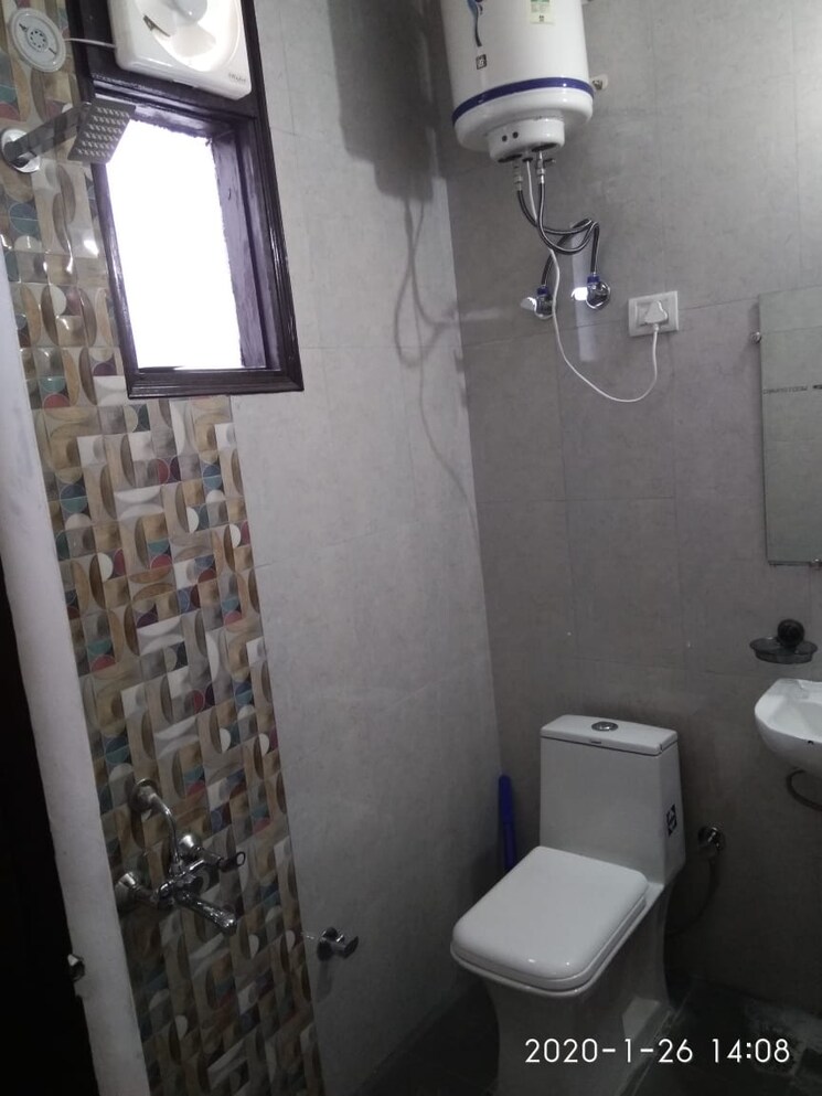 Bathroom, chattarpur 1 RK 425 Sq.Ft. Builder Floor In Chattarpur Delhi 8967019