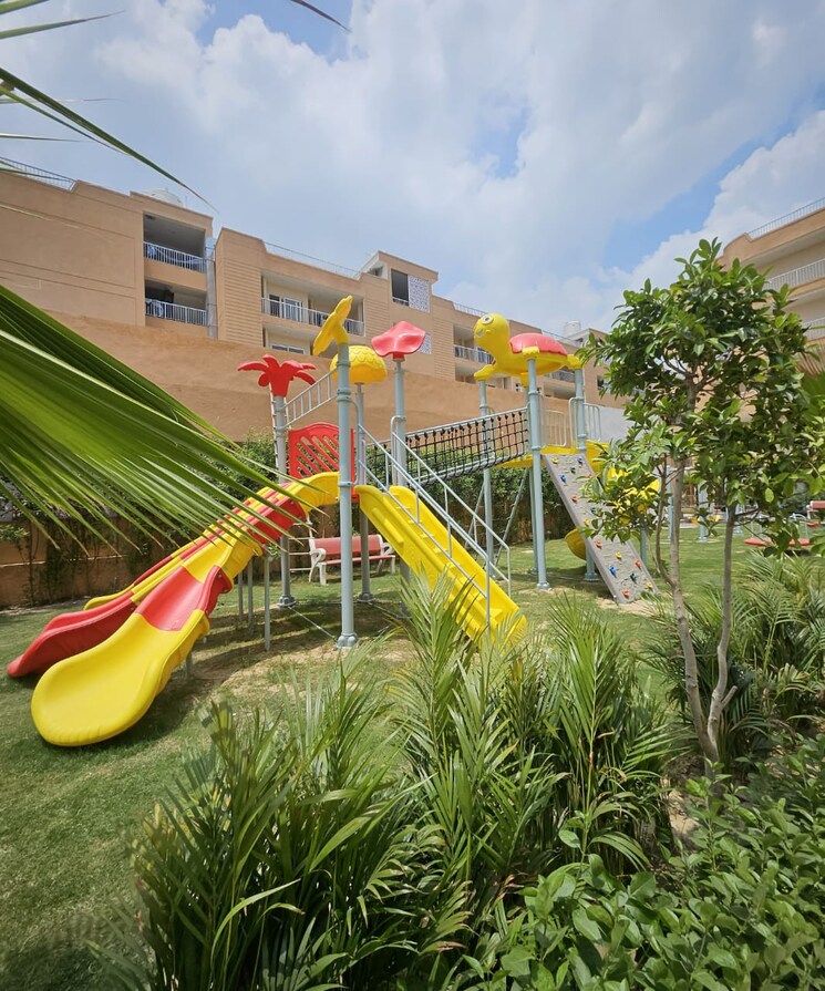 Exterior View, uninav-utopia 4 Bedroom 2650 Sq.Ft. Apartment In Morti Ghaziabad 8967059