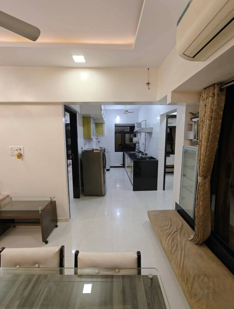 Living Room, hiranandani-gardens 2 Bedroom 1150 Sq.Ft. Apartment In Powai Mumbai 8967045