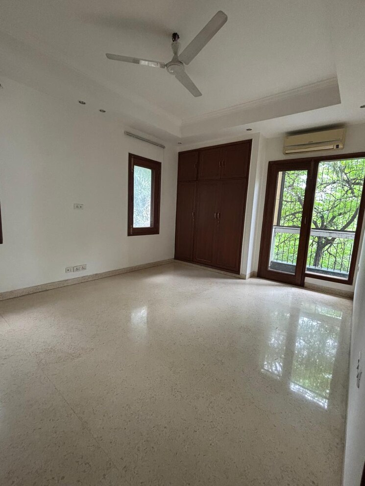 Room, boutique-residential-apartments-a-3-2 4 Bedroom 2400 Sq.Ft. Builder Floor In Vasant Vihar Delhi 8967067