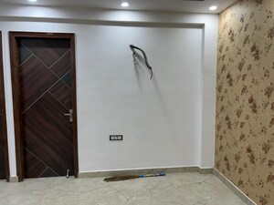 Furnished Amenities in 3 BHK Builder Floor at Chattarpur – for Sale
