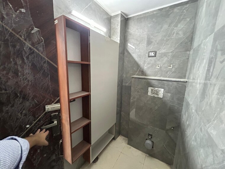 Bathroom, chattarpur 3 Bedroom 1200 Sq.Ft. Builder Floor In Chattarpur Delhi 8967061