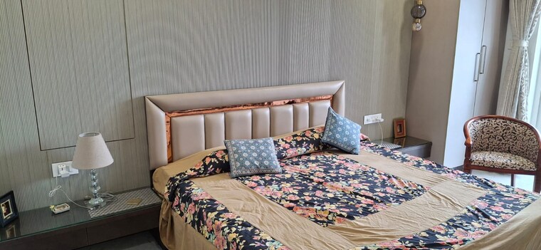 Bedroom, vasavi-signature 3 Bedroom 2075 Sq.Ft. Apartment In Kukatpally Hyderabad 8967091