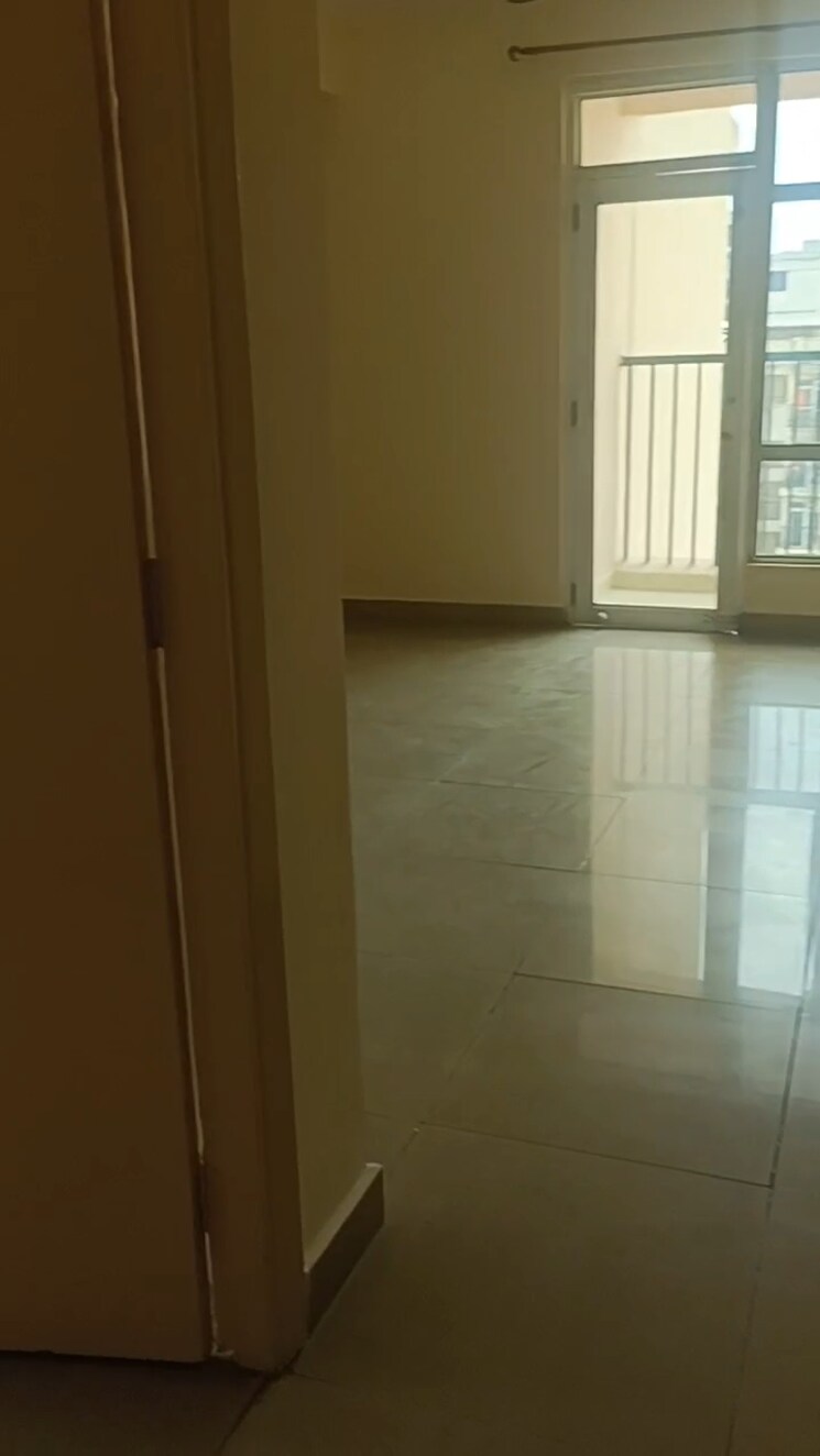 Room, gaur-city-6th-avenue 2.5 Bedroom 1170 Sq.Ft. Apartment In Sector 4 Greater Noida Greater Noida 8967099