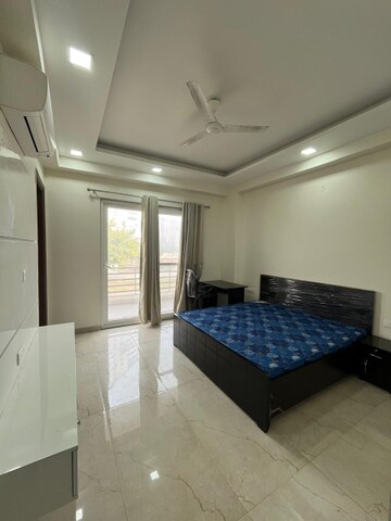 Bedroom in 4 BHK Builder Floor at Sector 84 – for Rent