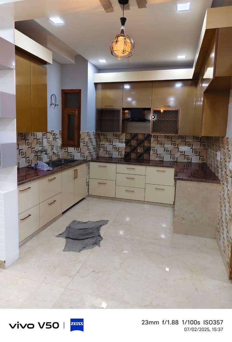 Kitchen, vaishali sector 3 4 Bedroom 156 Sq.Ft. Builder Floor In Vaishali Sector 3 Ghaziabad 8968027