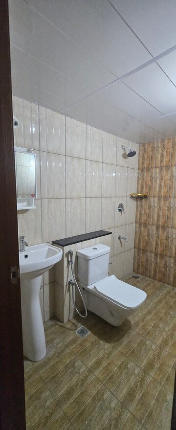 Bathroom in 3 BHK Apartment at Prestige Finsbury Park Hyde, Bagaluru – for Rent