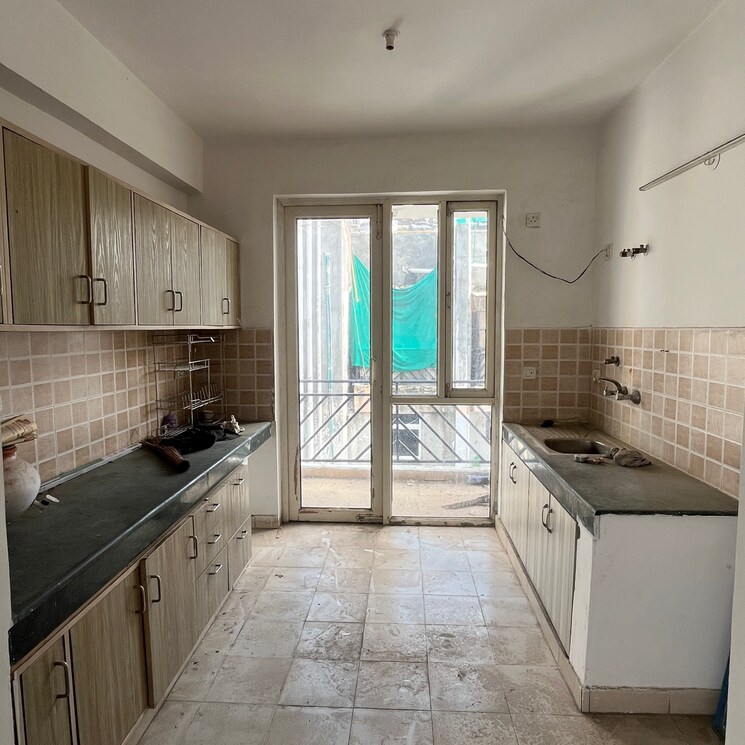 Kitchen, puri-vip-floors 3 Bedroom 1500 Sq.Ft. Villa In Sector 81 Faridabad 8967144