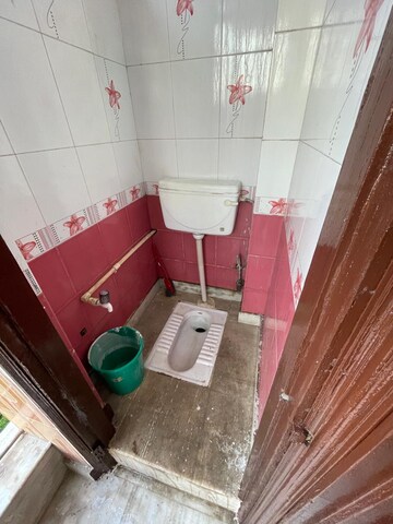 Bathroom in 3 BHK Builder Floor at Begumpur – for Rent