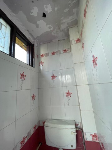 Bathroom in 3 BHK Builder Floor at Begumpur – for Rent