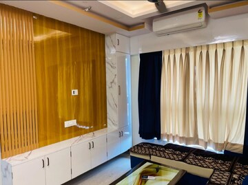 Team Area in 2 BHK Apartment at Kalpataru Paramount, Kapur Bawdi – for Rent
