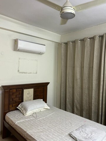 Bedroom in 3 BHK Apartment at Emaar MGF Emerald Hills, Sector 65 – for Rent