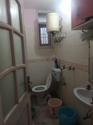 Bathroom in 1 BHK Apartment at Lord Buddha Society, Sector 21c – for Rent