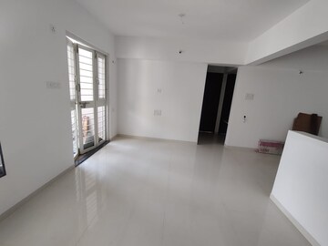 Room in 3 BHK Apartment at Suyog Padmavati Hills, Bavdhan – for Sale