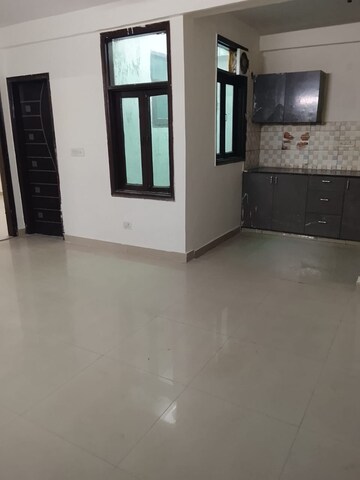 Room in 2 BHK Builder Floor at Chattarpur – for Rent