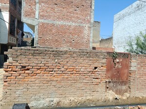  Plot For Sale in Dlf Ankur Vihar