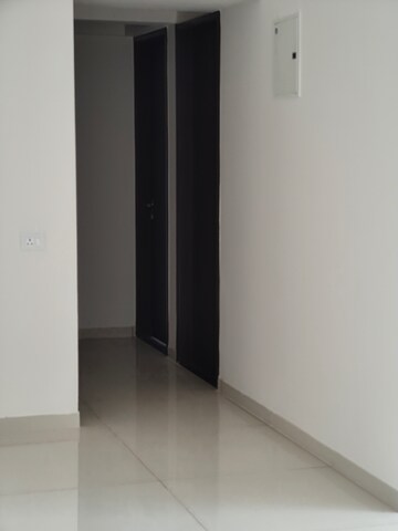 Room in 3 BHK Apartment at Yashwin Orizzonte, Kharadi – for Sale