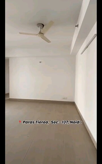 Room in 2 BHK Apartment at Paras Tierea, Sector 137 – for Sale