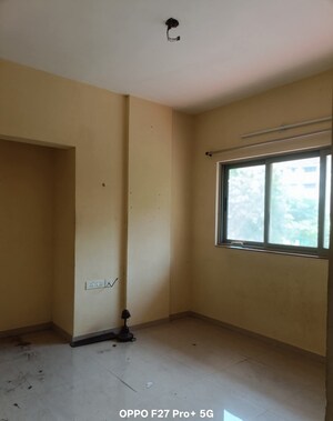 Room in 2 BHK Apartment at Lodha Downtown, Dombivli East – for Sale