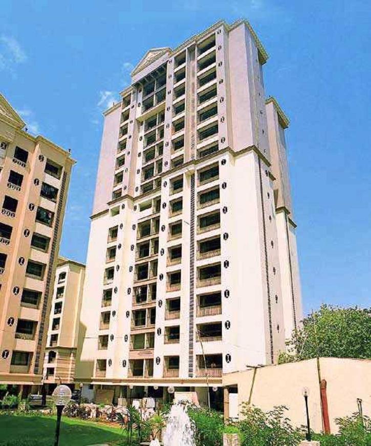 4 BHK + Pooja Room Apartment For Sale in Rustomjee Adarsh Regency