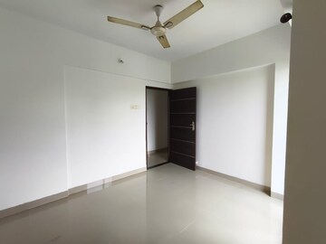 1 BHK Apartment For Rent in Omkareshwar CHS Kavesar, Kavesar
